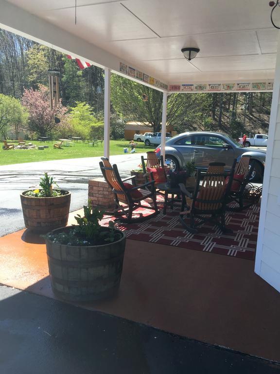 Cardinal Inn Maggie Valley Bagian luar foto